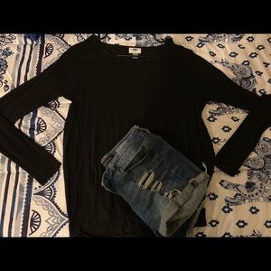 Basic black long-sleeve shirt